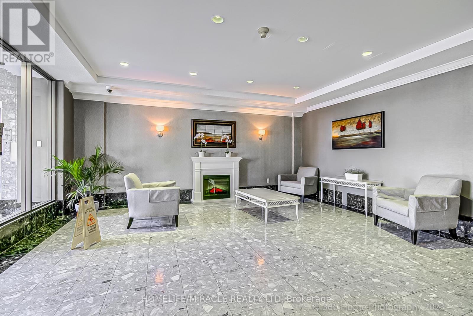 Photo 1 of 1531 3 Greystone Walk Drive, Toronto ON