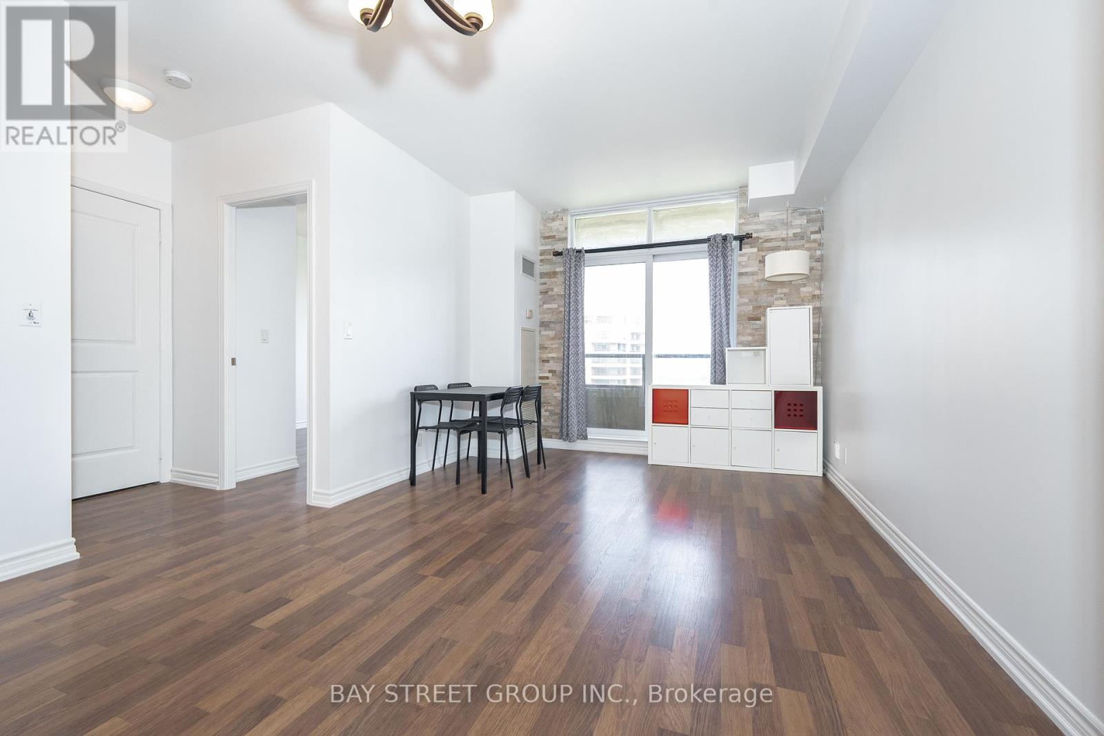 Photo 20 of 1406 9225 Jane Street, Vaughan ON