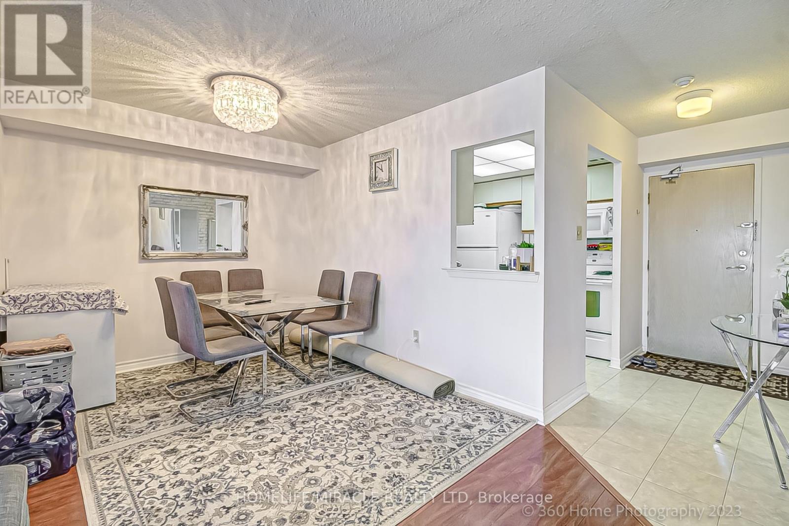 Photo 9 of 1531 3 Greystone Walk Drive, Toronto ON