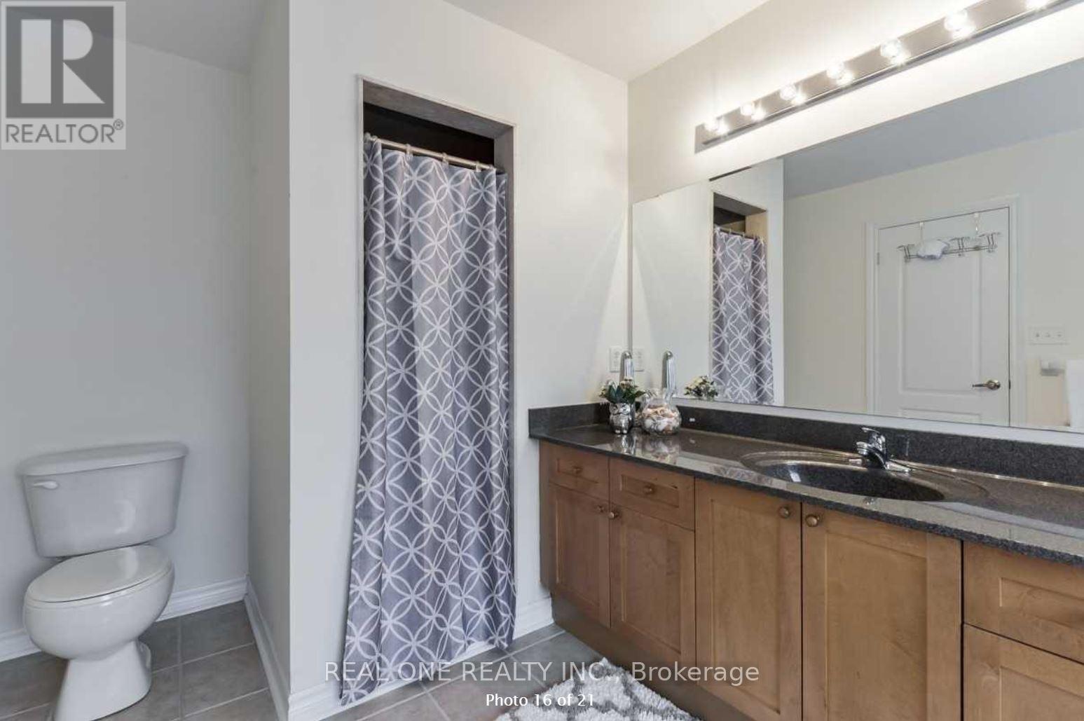 Photo 3 of 18 Armando Drive, Markham ON