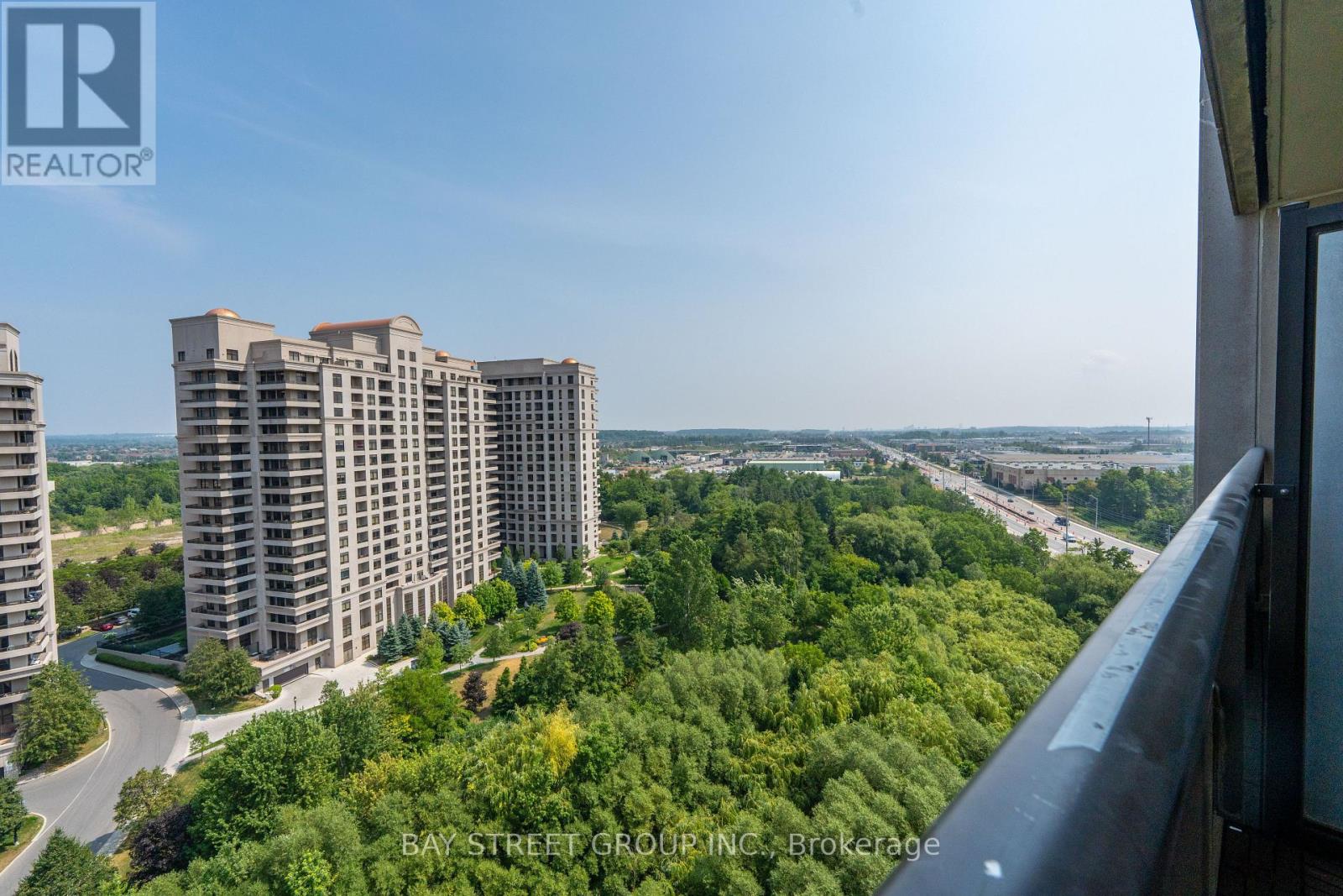 Photo 28 of 1406 9225 Jane Street, Vaughan ON
