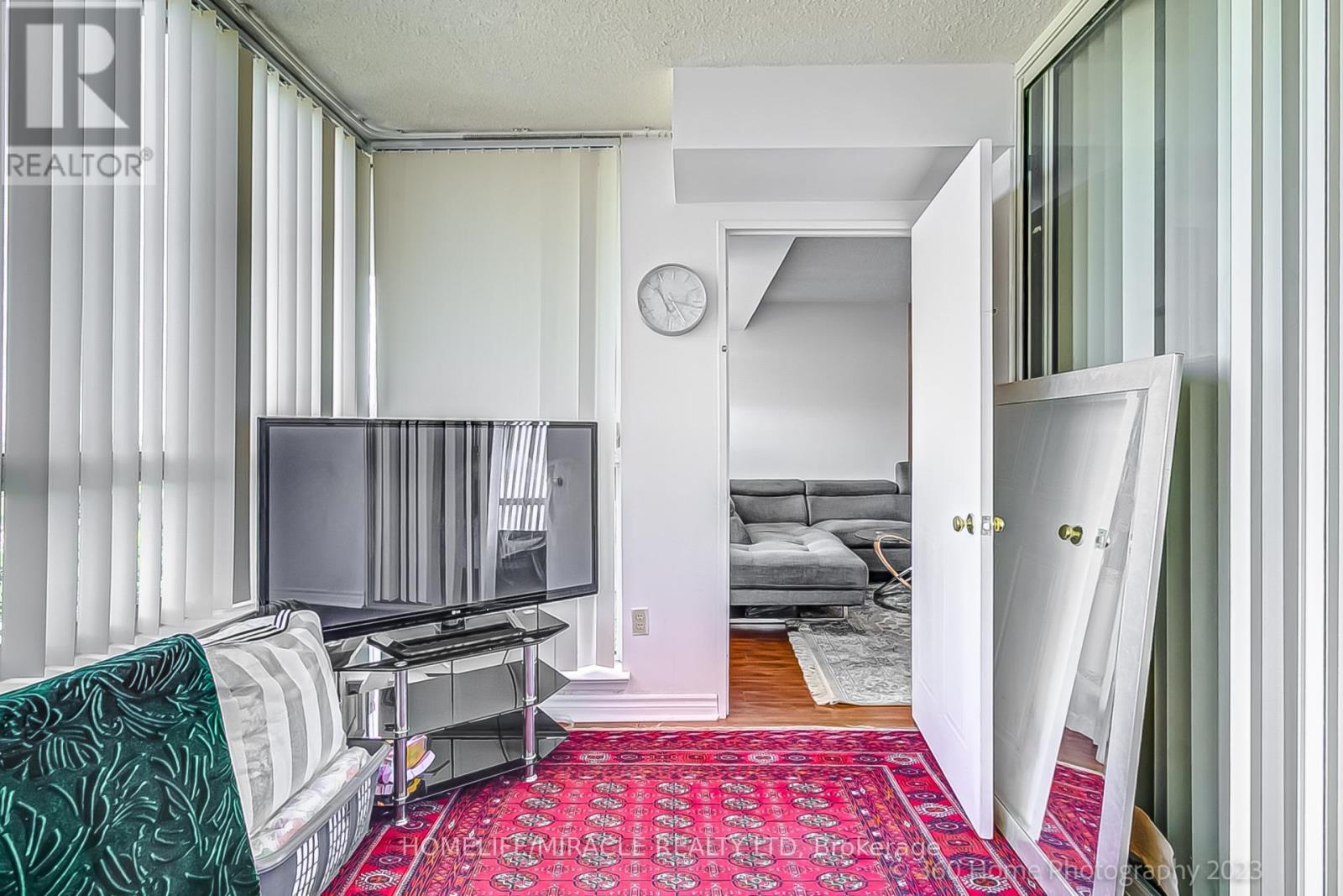 Photo 20 of 1531 3 Greystone Walk Drive, Toronto ON