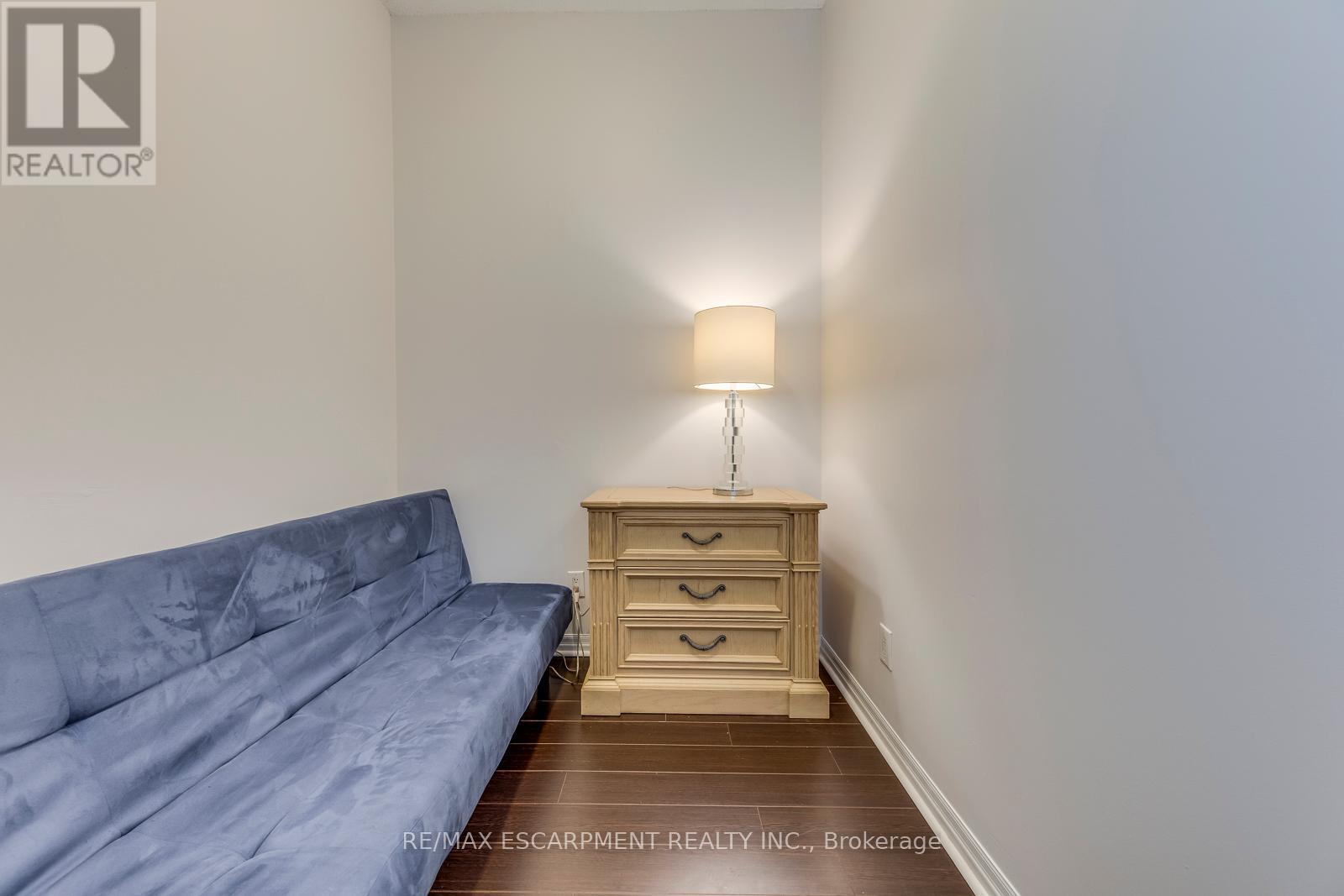 Photo 26 of 3607 225 Webb Drive, Mississauga ON