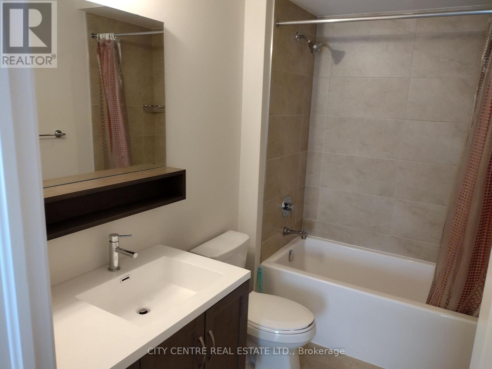 Photo 18 of 3329 Mockingbird Common Court, Oakville ON