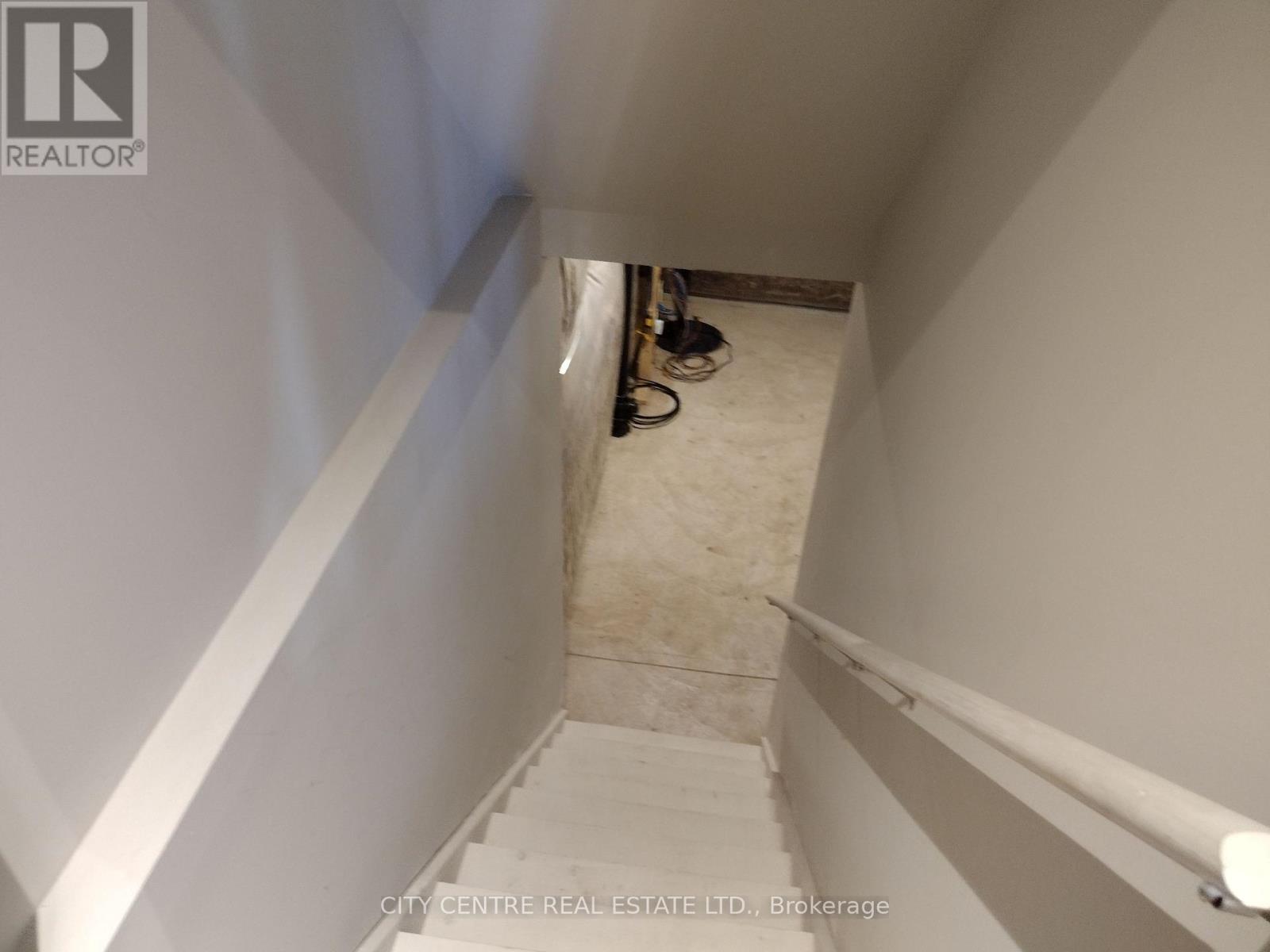 Photo 19 of 3329 Mockingbird Common Court, Oakville ON