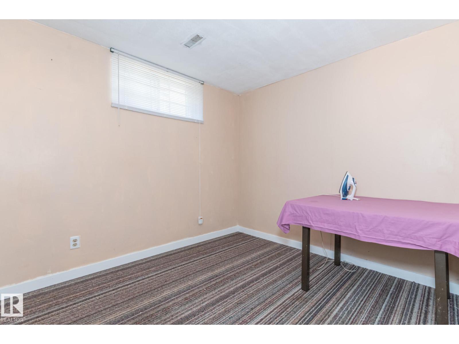 Photo 18 of 14316 116 St Nw, Edmonton AB