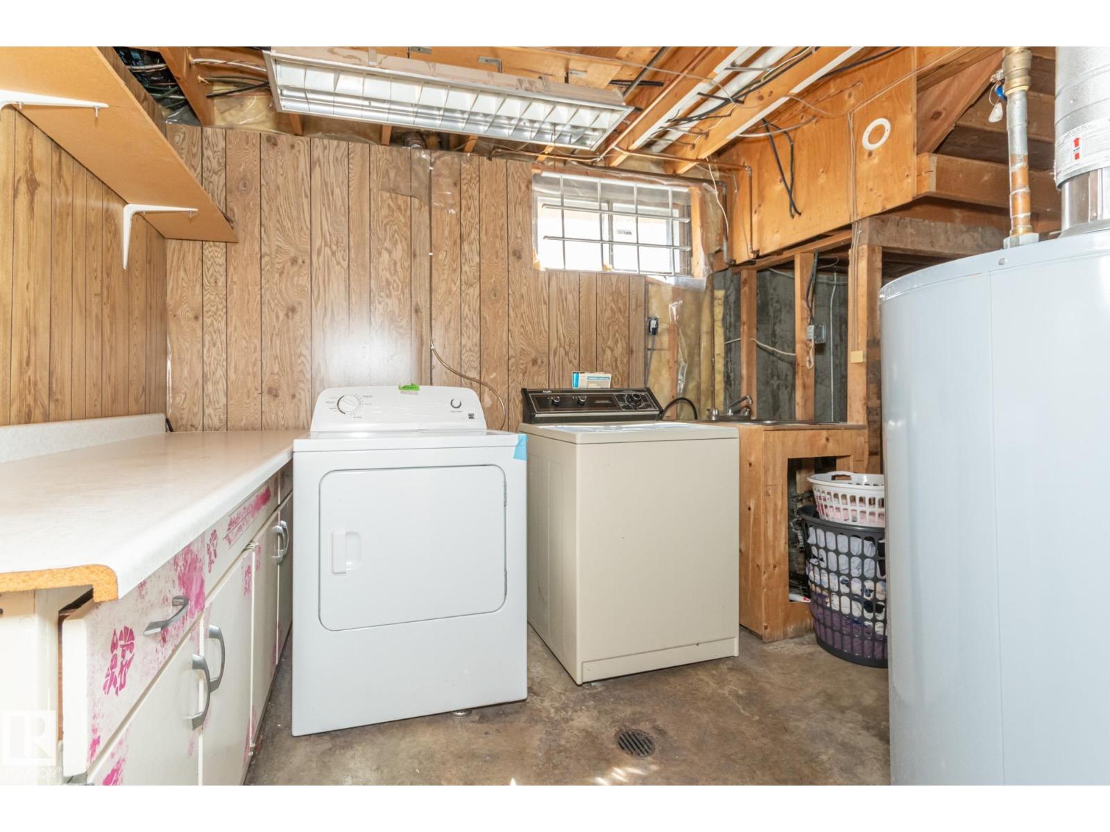 Photo 22 of 14316 116 St Nw, Edmonton AB