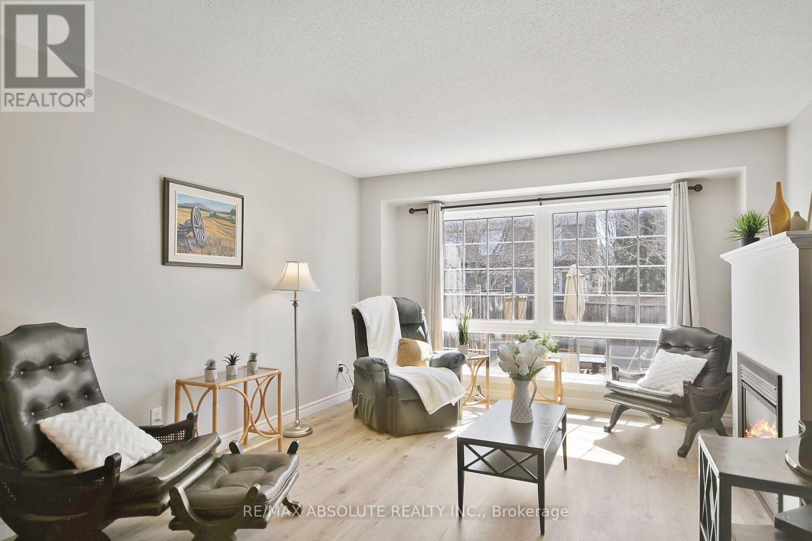 Photo 20 of 313 Silbrass Private, Ottawa ON