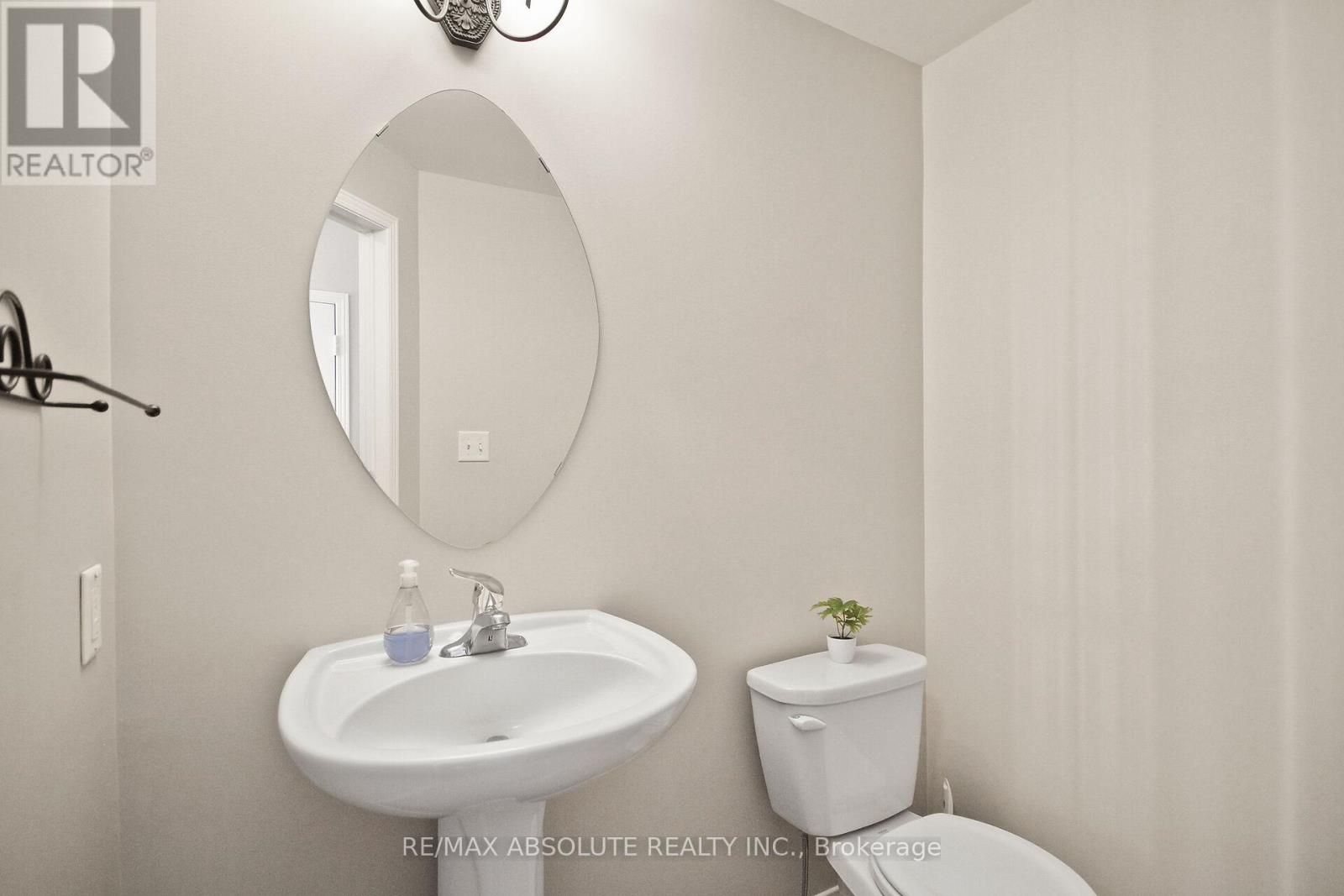 Photo 21 of 313 Silbrass Private, Ottawa ON