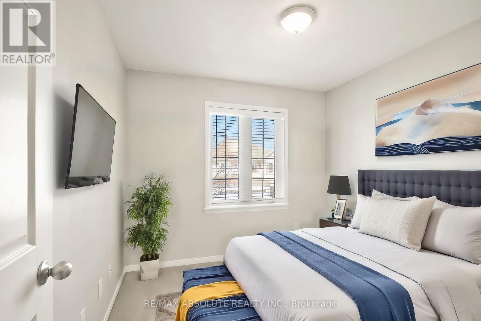Photo 6 of 313 Silbrass Private, Ottawa ON