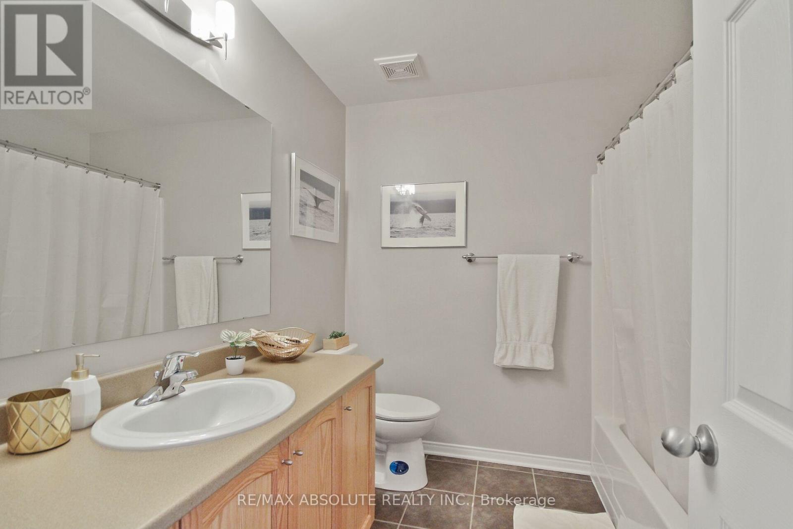 Photo 23 of 313 Silbrass Private, Ottawa ON