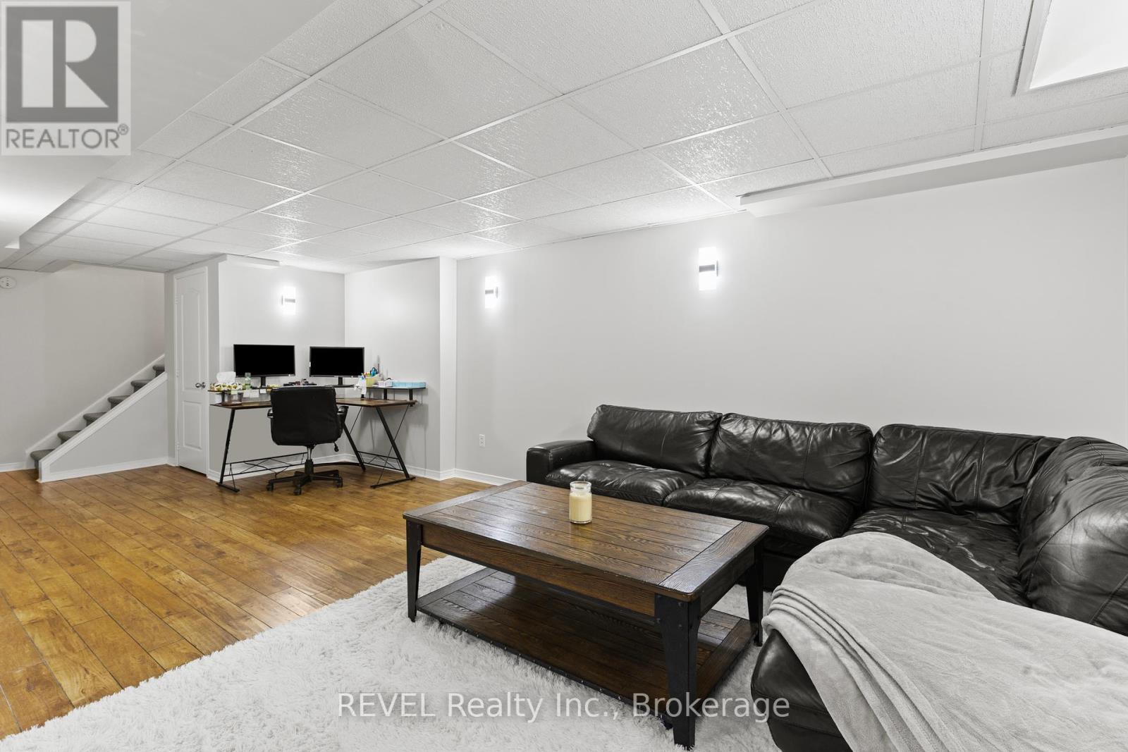 Photo 29 of 59 Segwun Road, Hamilton ON