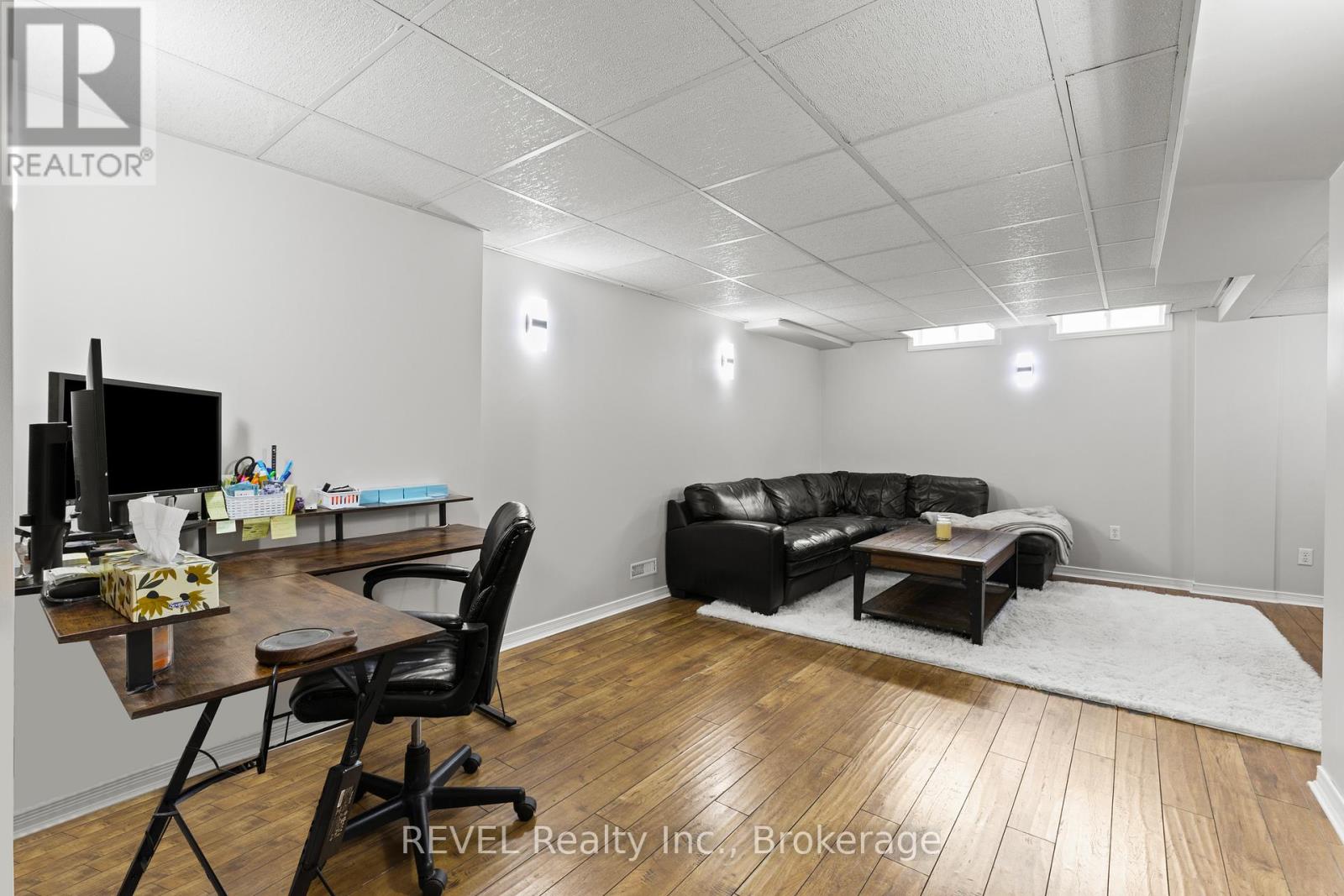 Photo 32 of 59 Segwun Road, Hamilton ON