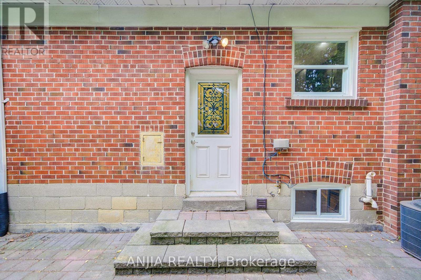 Photo 30 of 248 Codsell Avenue, Toronto ON