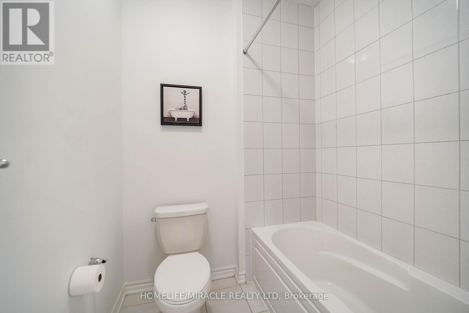 Photo 22 of 2823 Foxden Square, Pickering ON