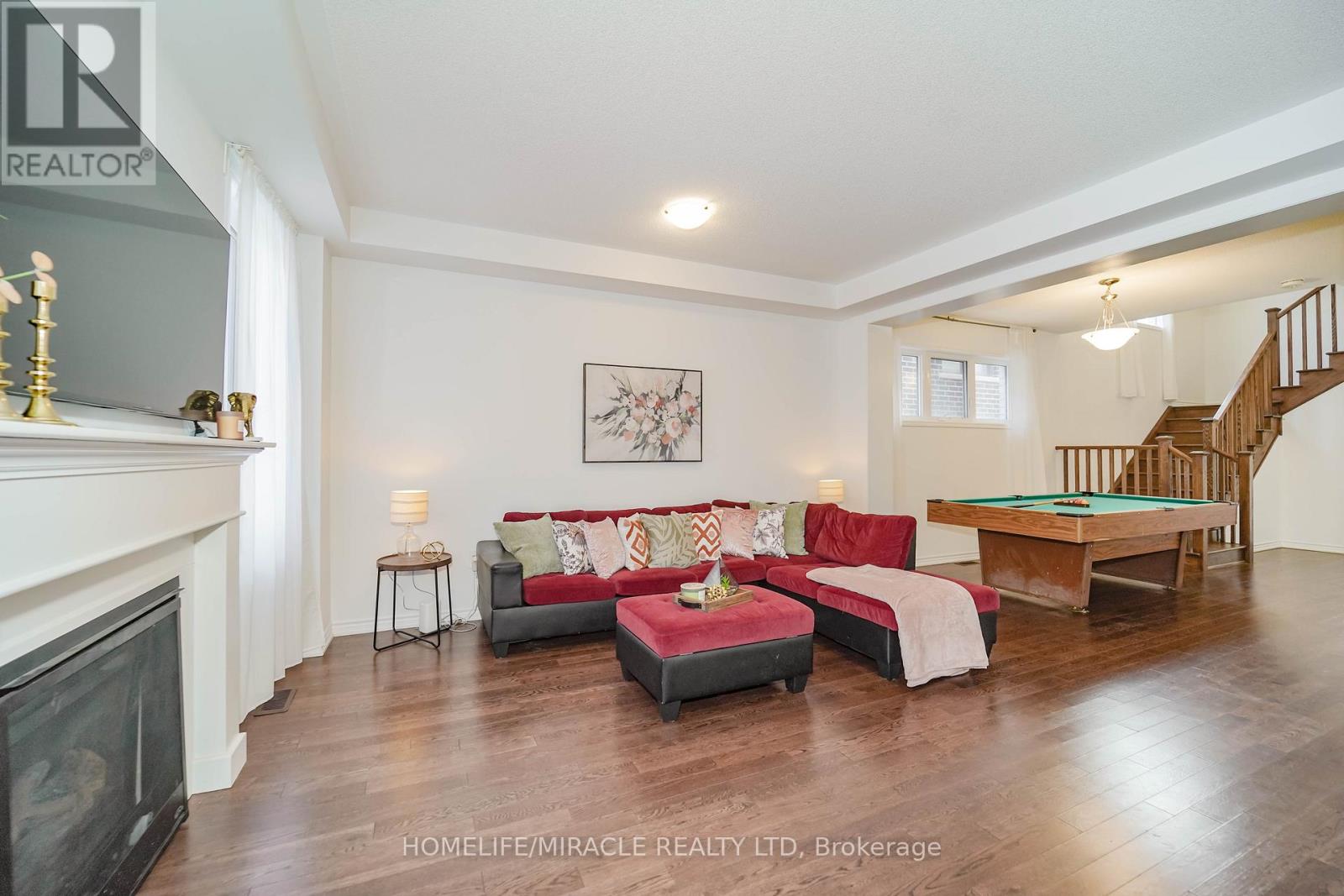 Photo 29 of 2823 Foxden Square, Pickering ON