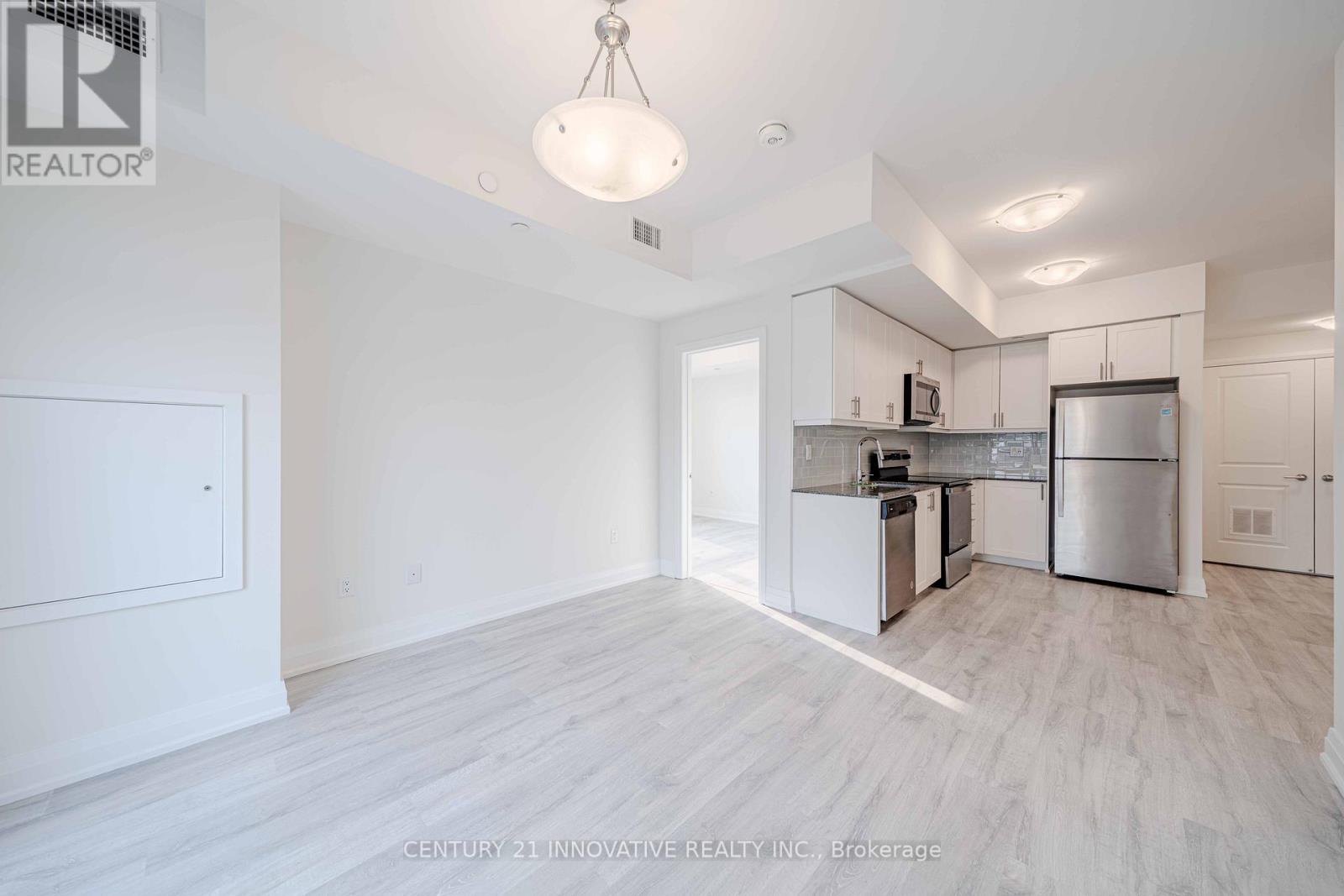 Photo 15 of 619 9700 Ninth Line, Markham ON