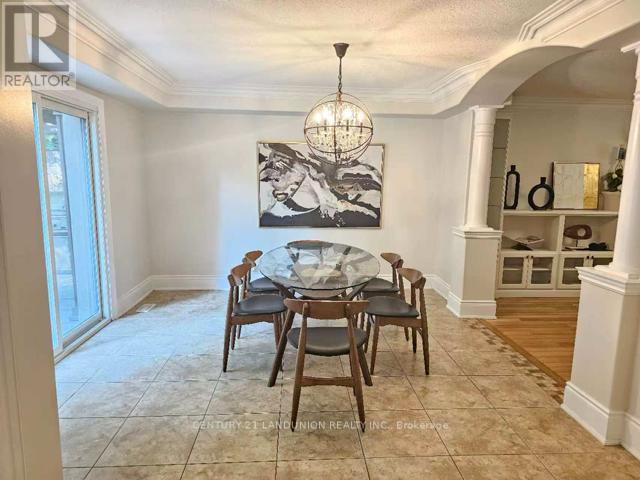 Photo 32 of 96 Irma Court, Hamilton ON