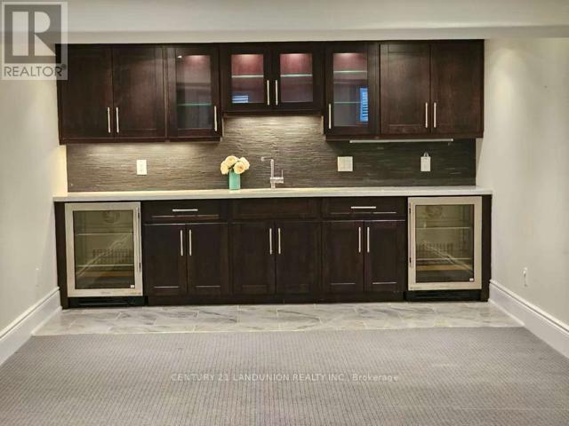 Photo 15 of 96 Irma Court, Hamilton ON
