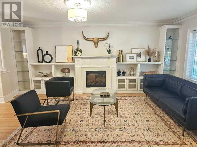 Photo 4 of 96 Irma Court, Hamilton ON