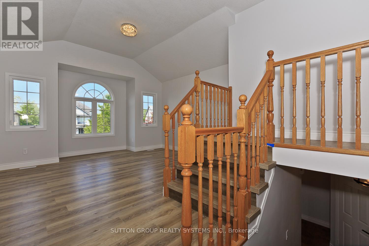 Photo 31 of 191 Mcguiness Drive, Brant ON