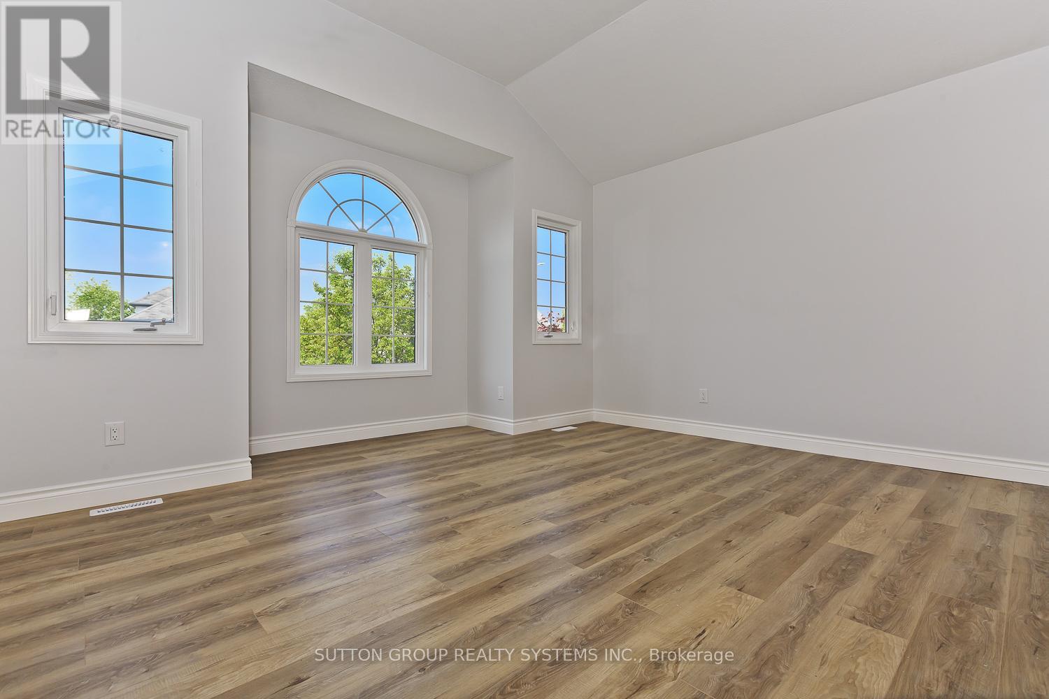 Photo 21 of 191 Mcguiness Drive, Brant ON