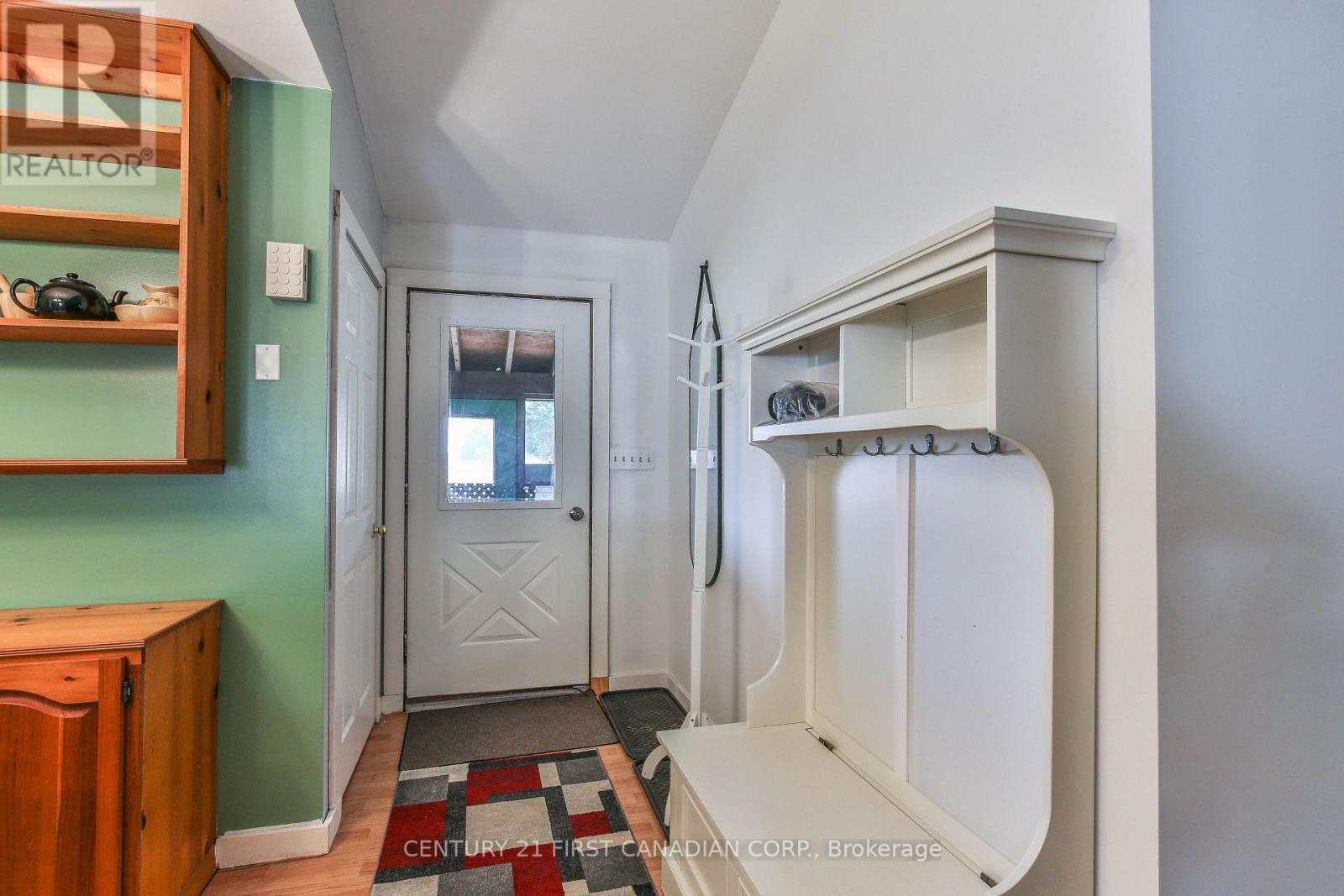 Photo 11 of 171 Lakeshore Road, Norfolk ON