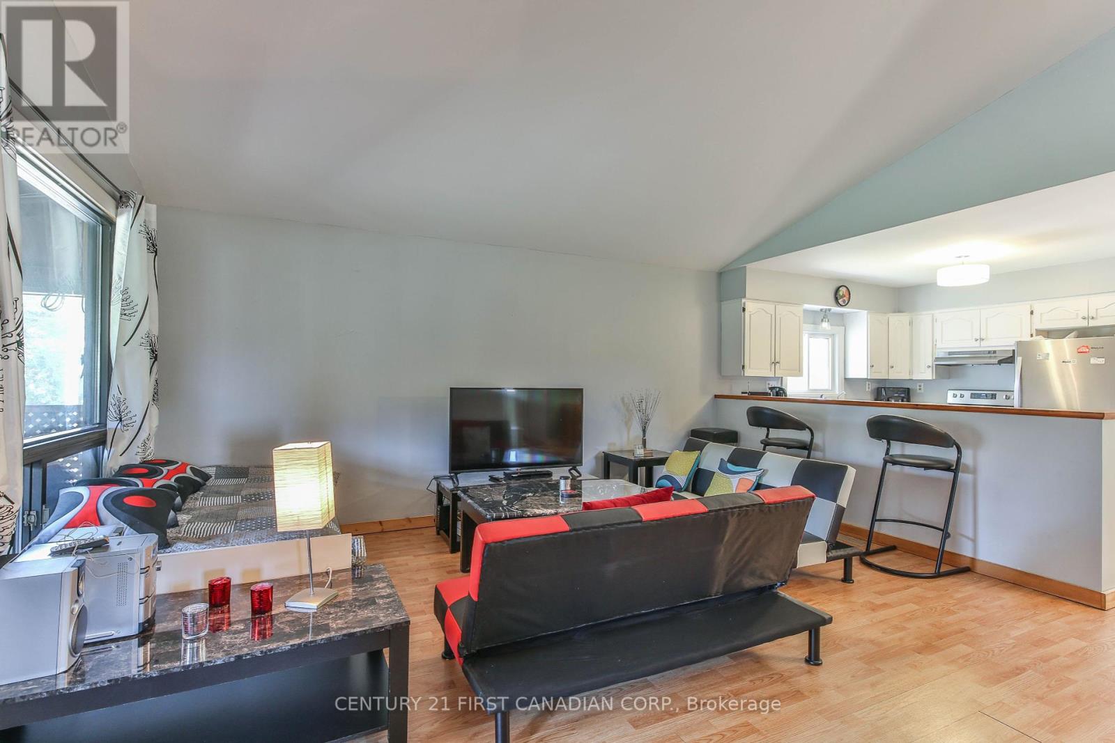 Photo 13 of 171 Lakeshore Road, Norfolk ON