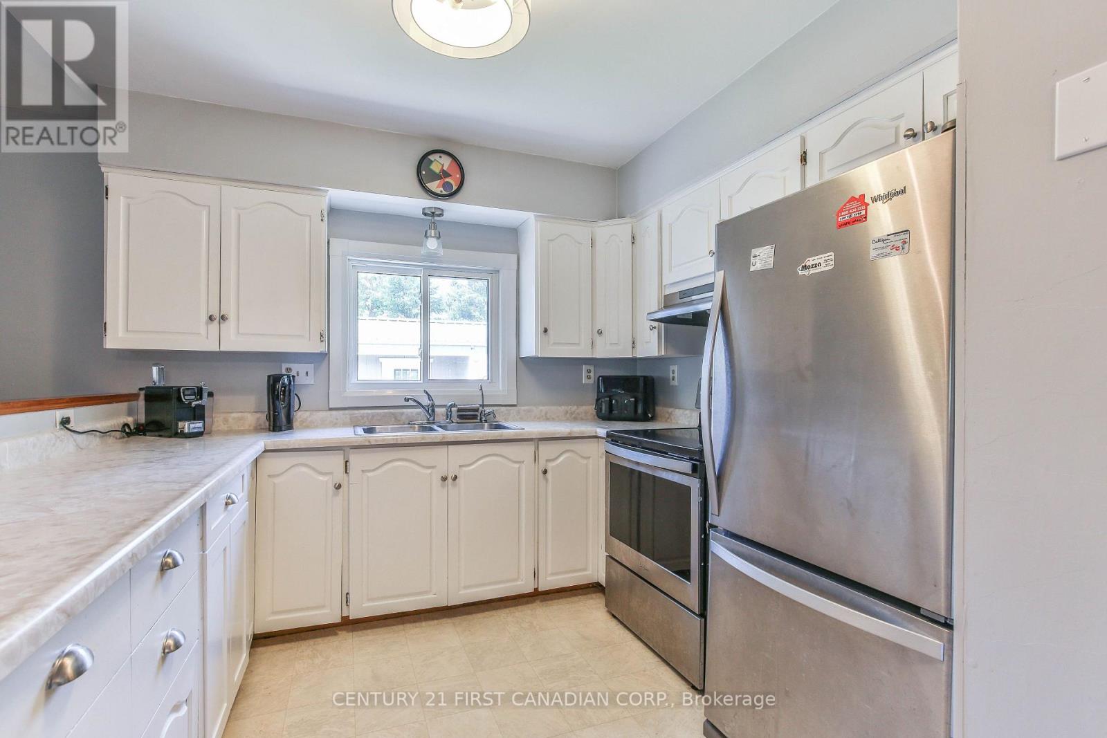 Photo 18 of 171 Lakeshore Road, Norfolk ON