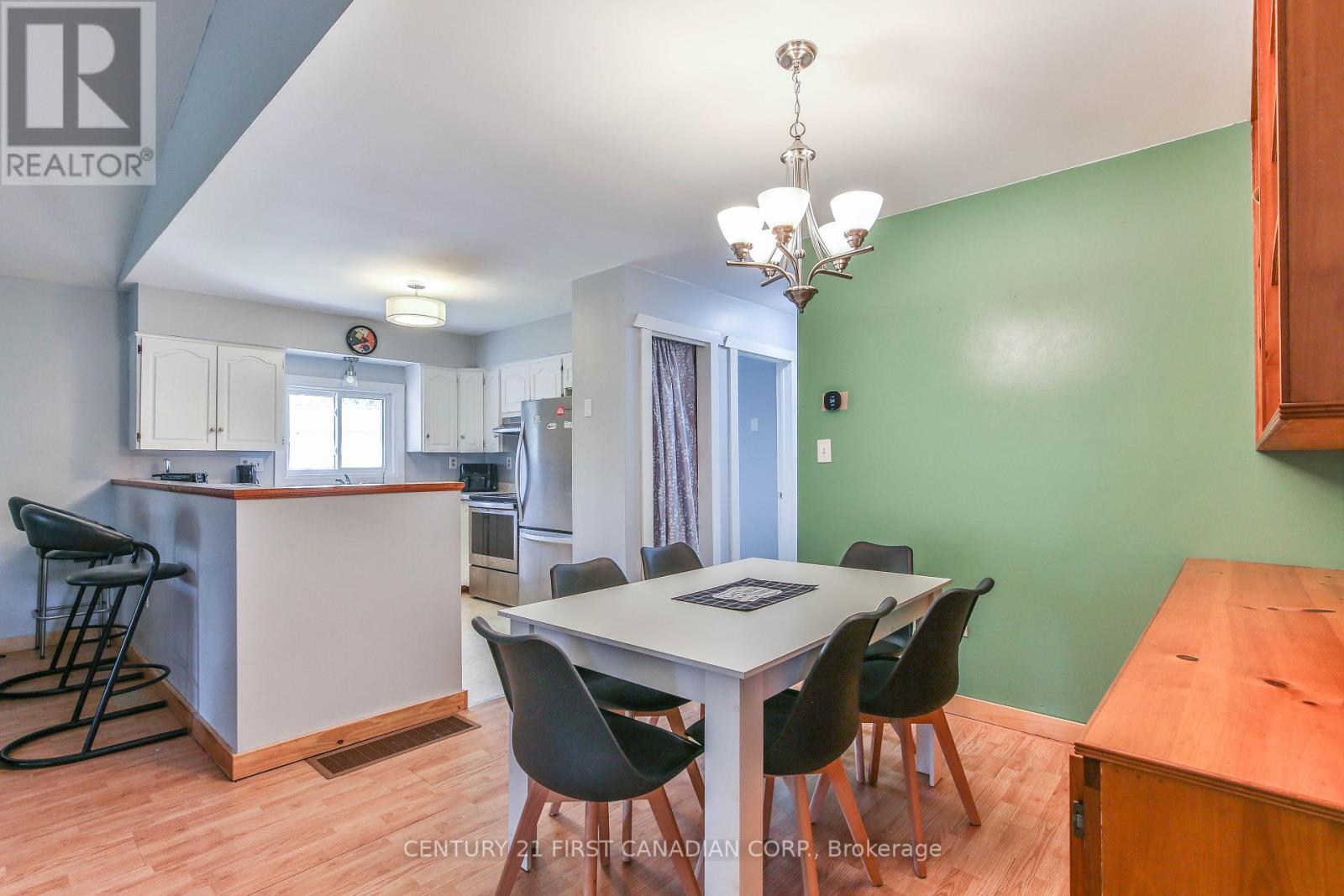 Photo 21 of 171 Lakeshore Road, Norfolk ON