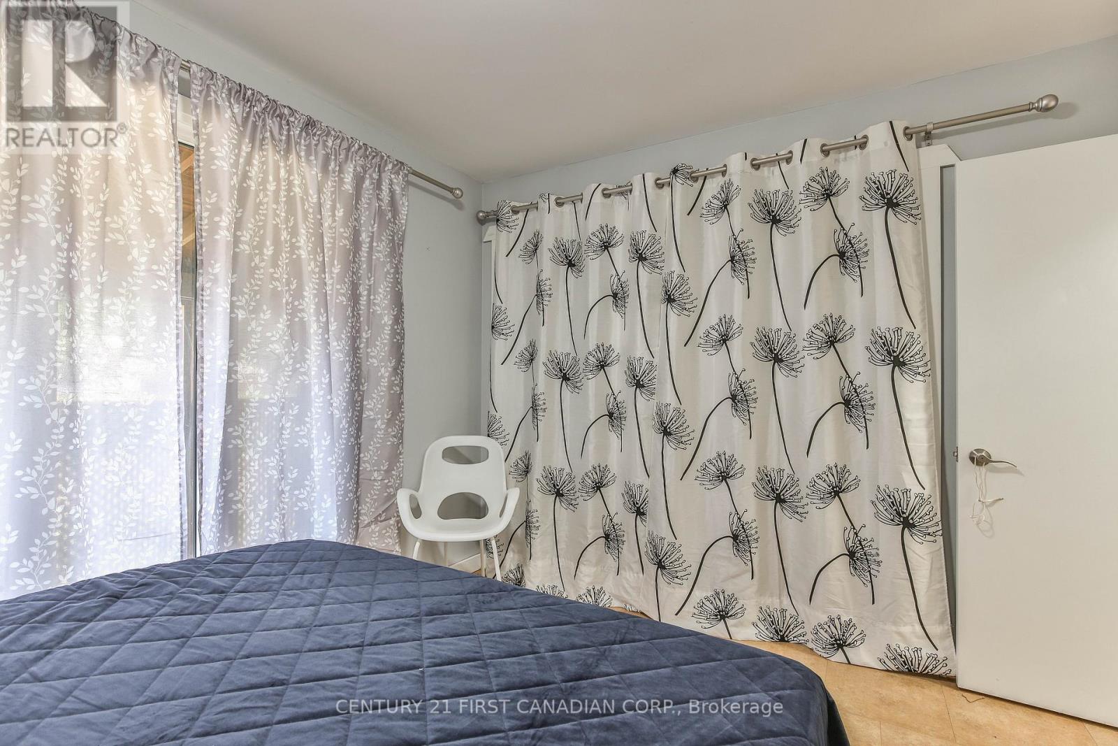 Photo 24 of 171 Lakeshore Road, Norfolk ON