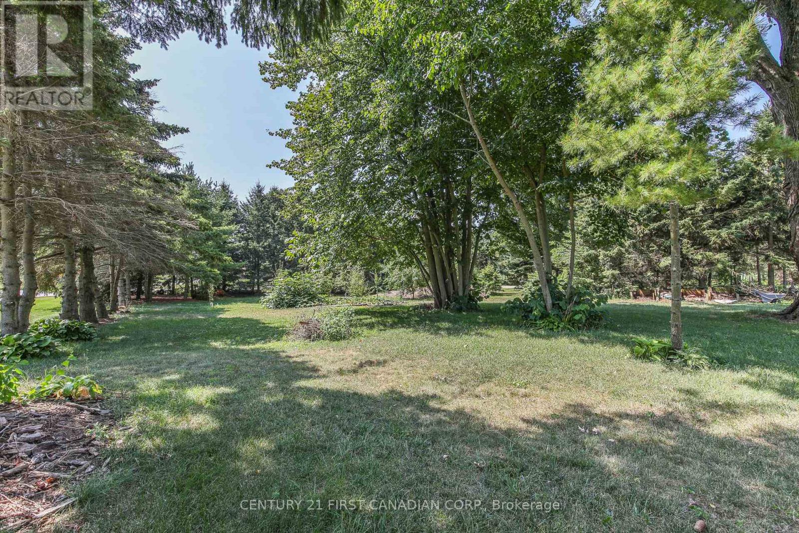 Photo 35 of 171 Lakeshore Road, Norfolk ON