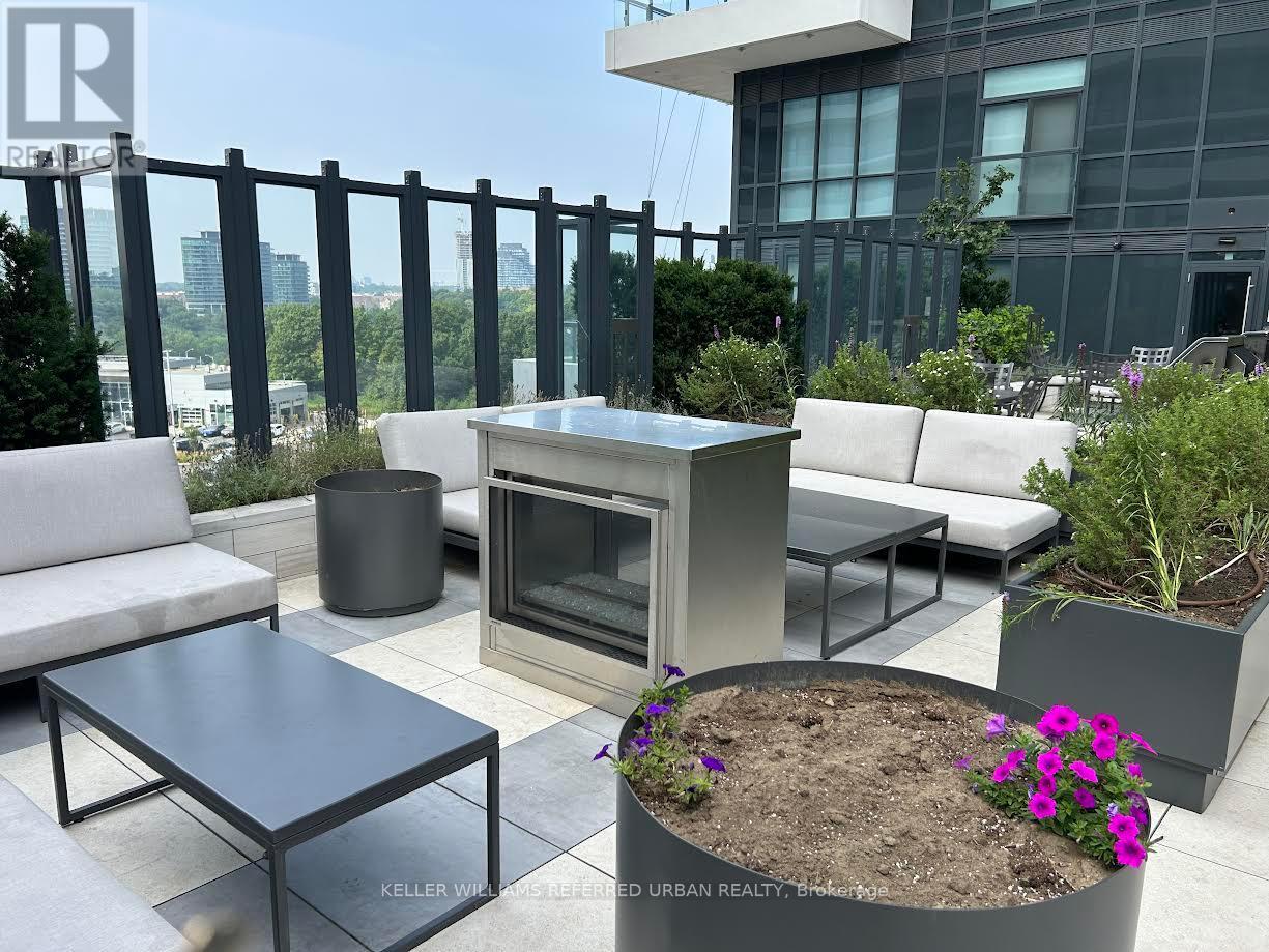 Photo 25 of 1438 20 Inn On The Park Drive, Toronto ON