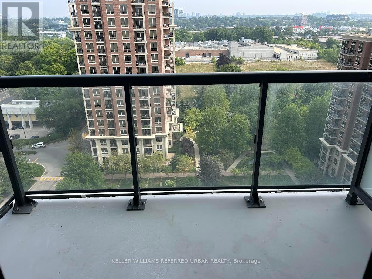 Photo 14 of 1438 20 Inn On The Park Drive, Toronto ON