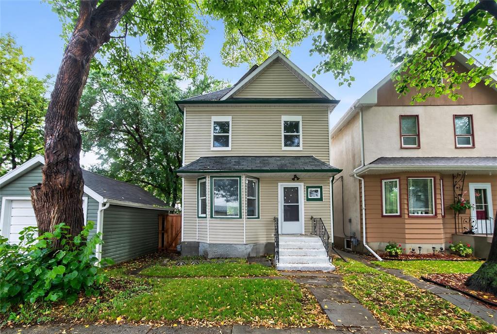 Photo 1 of 585 Anderson Avenue, Winnipeg MB