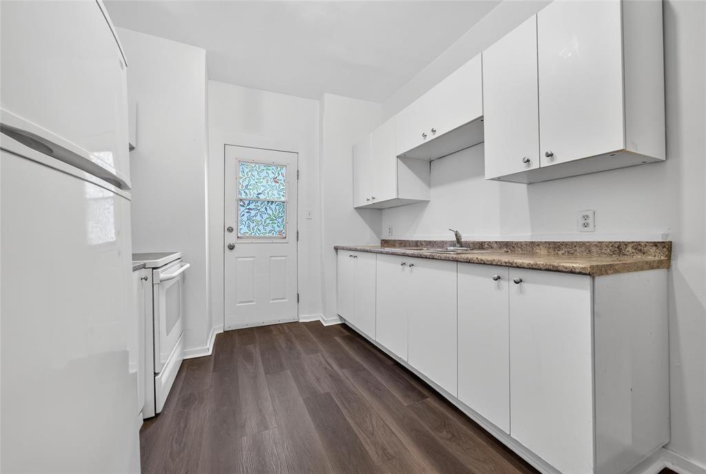 Photo 11 of 585 Anderson Avenue, Winnipeg MB