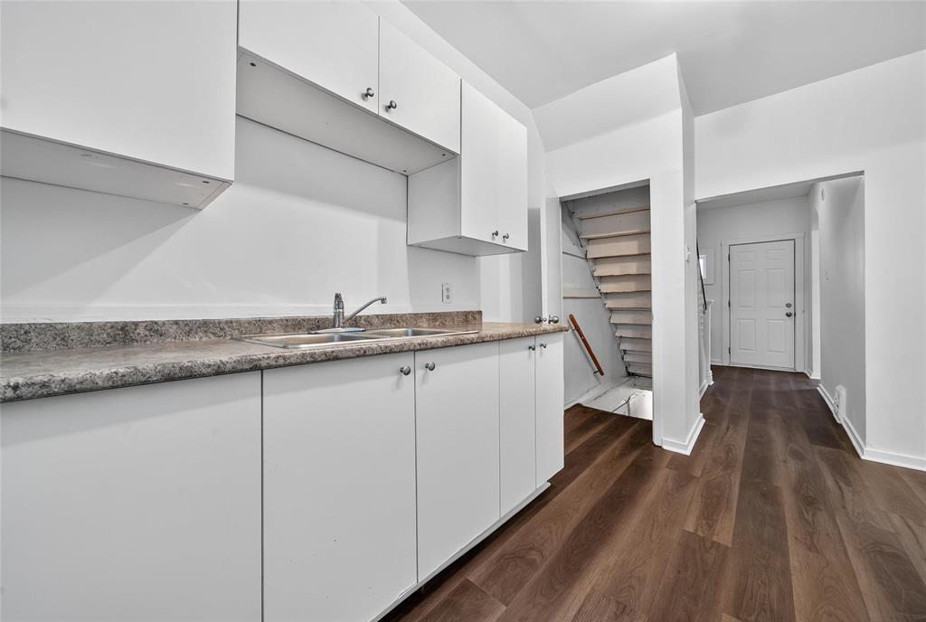 Photo 13 of 585 Anderson Avenue, Winnipeg MB