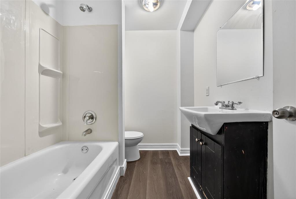 Photo 23 of 585 Anderson Avenue, Winnipeg MB