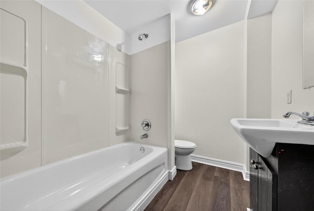 Photo 24 of 585 Anderson Avenue, Winnipeg MB
