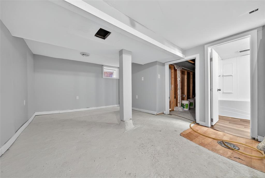 Photo 25 of 585 Anderson Avenue, Winnipeg MB