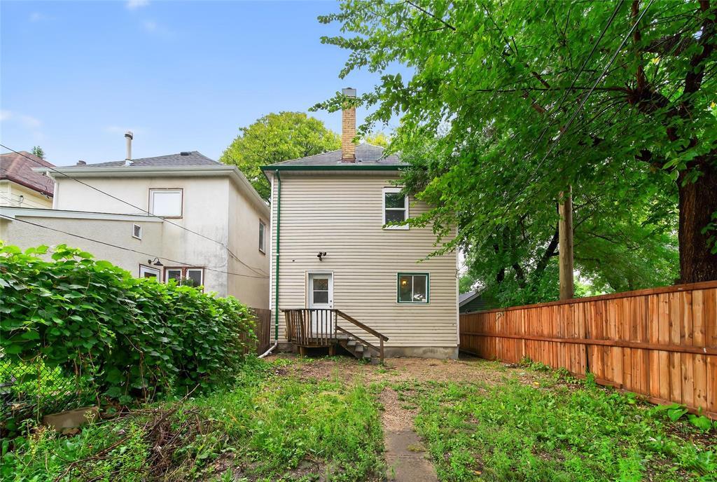 Photo 36 of 585 Anderson Avenue, Winnipeg MB