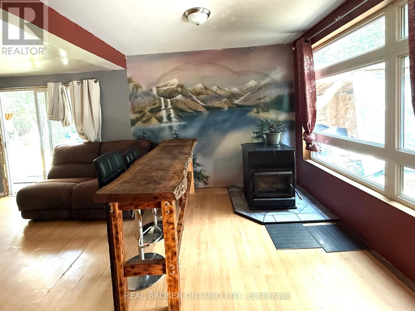 Photo 7 of 2401 Totem Ranch Road, North Grenville ON