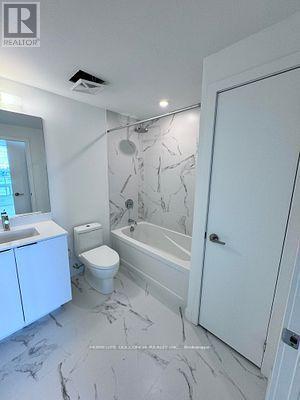 Photo 6 of N 543 7 Golden Lion Heights N, Toronto ON
