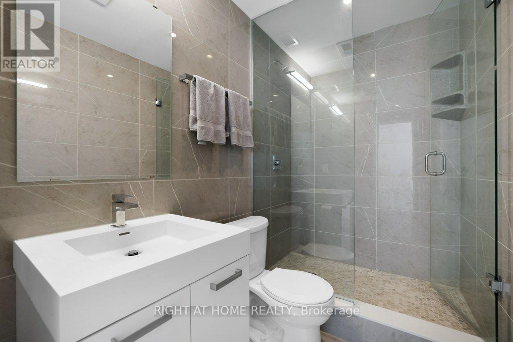 Photo 19 of 2002 203 Catherine Street, Ottawa ON