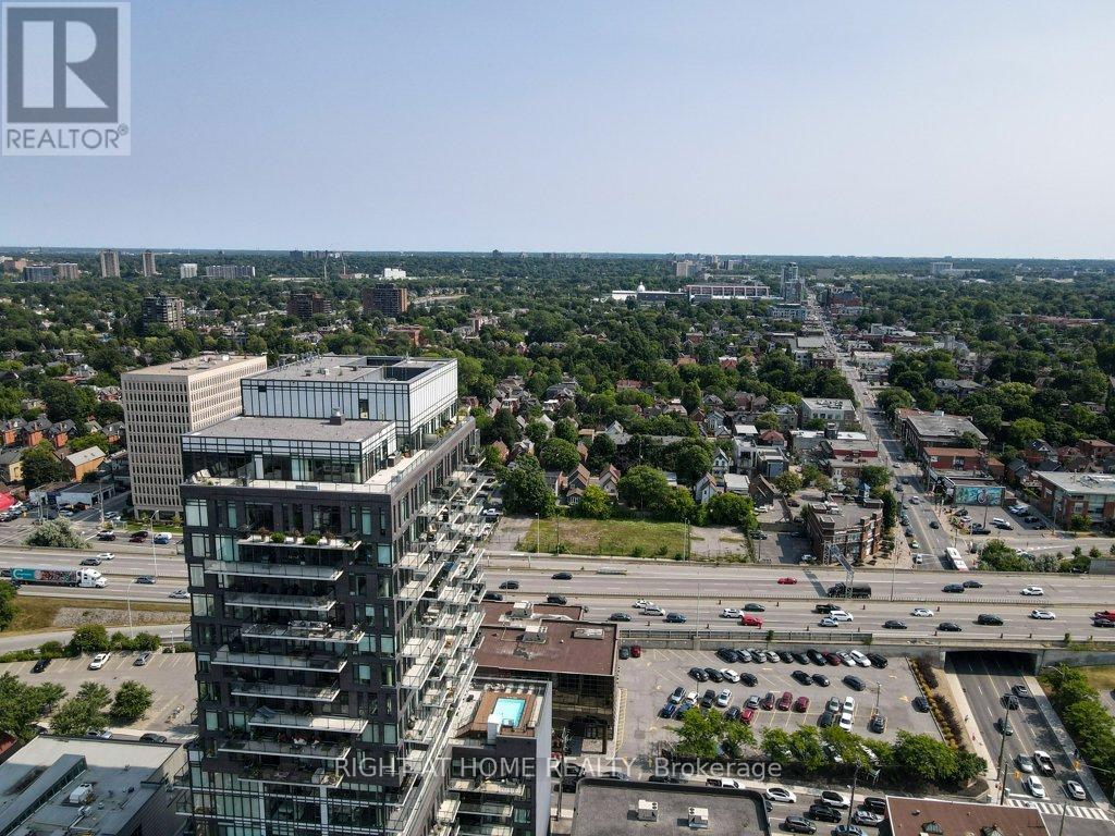 Photo 29 of 2002 203 Catherine Street, Ottawa ON