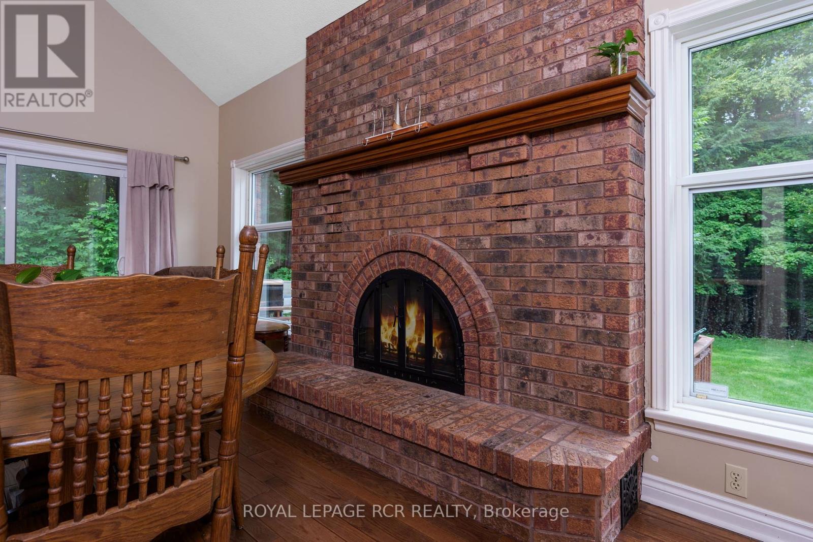 Photo 22 of 832 Boston Mills Road, Caledon ON