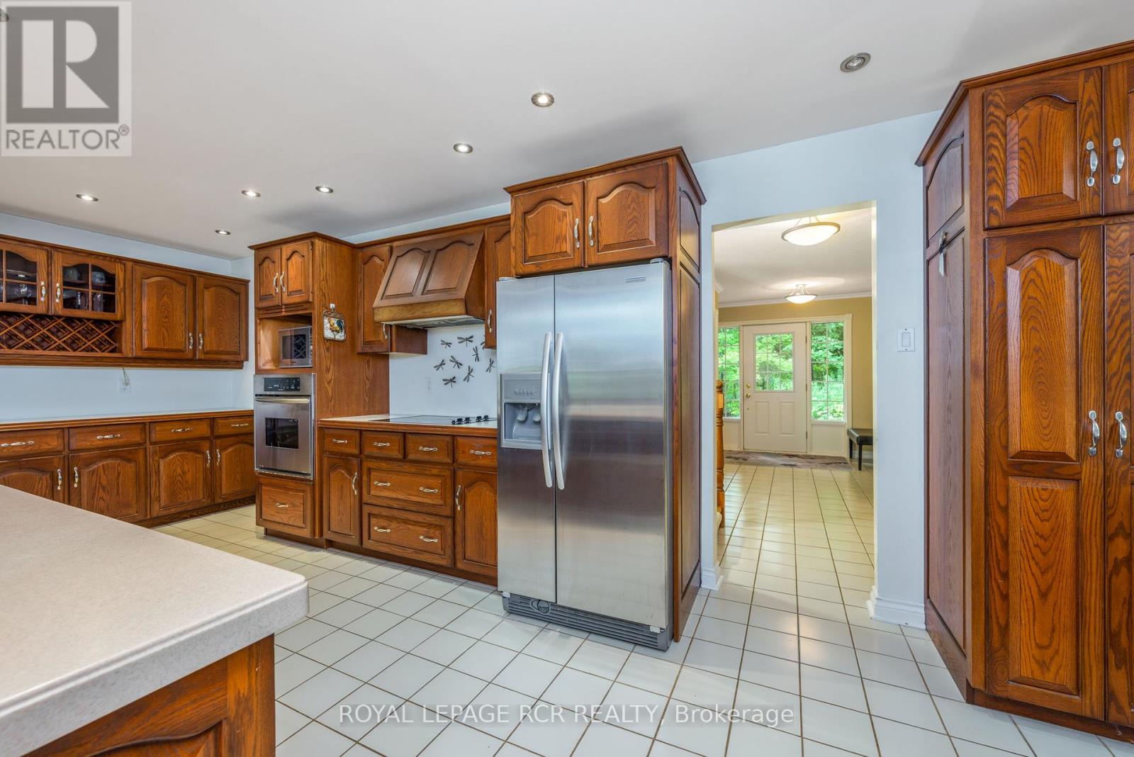 Photo 16 of 832 Boston Mills Road, Caledon ON