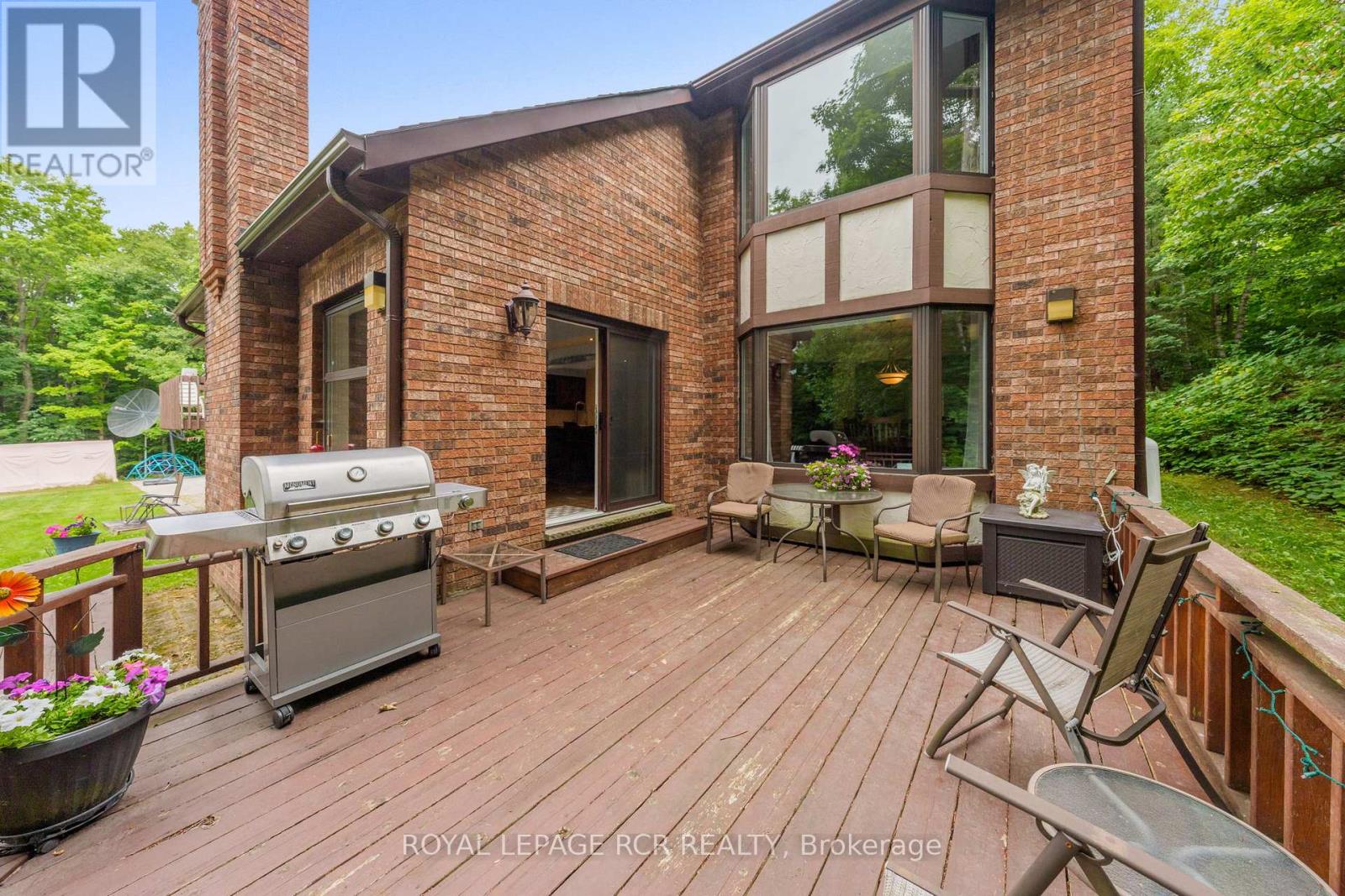Photo 41 of 832 Boston Mills Road, Caledon ON