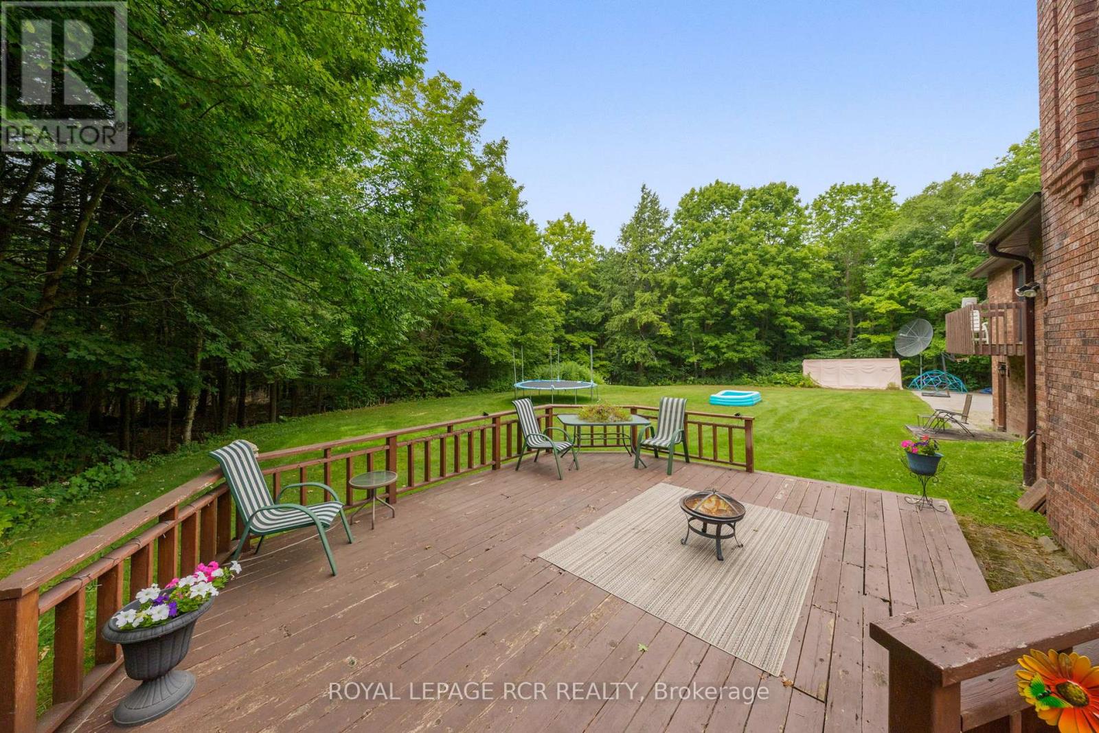 Photo 43 of 832 Boston Mills Road, Caledon ON