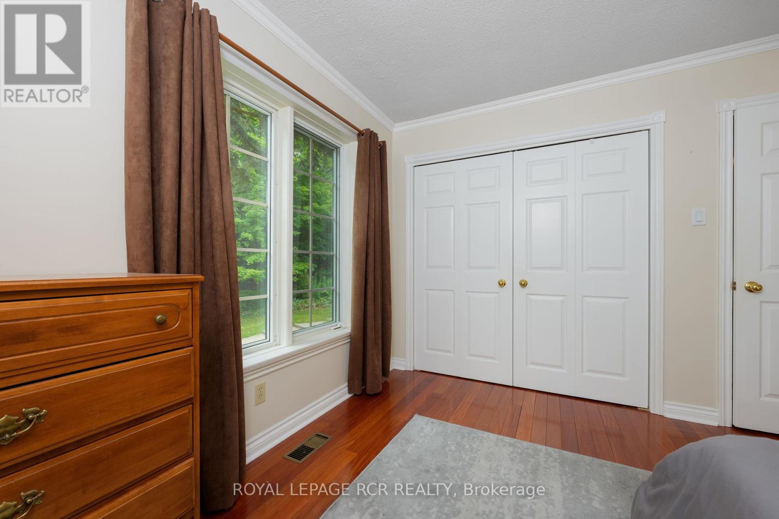 Photo 39 of 832 Boston Mills Road, Caledon ON